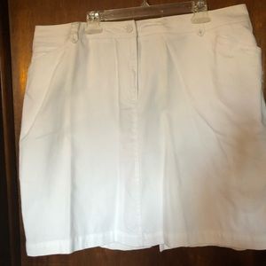 NWOT white denim skirt